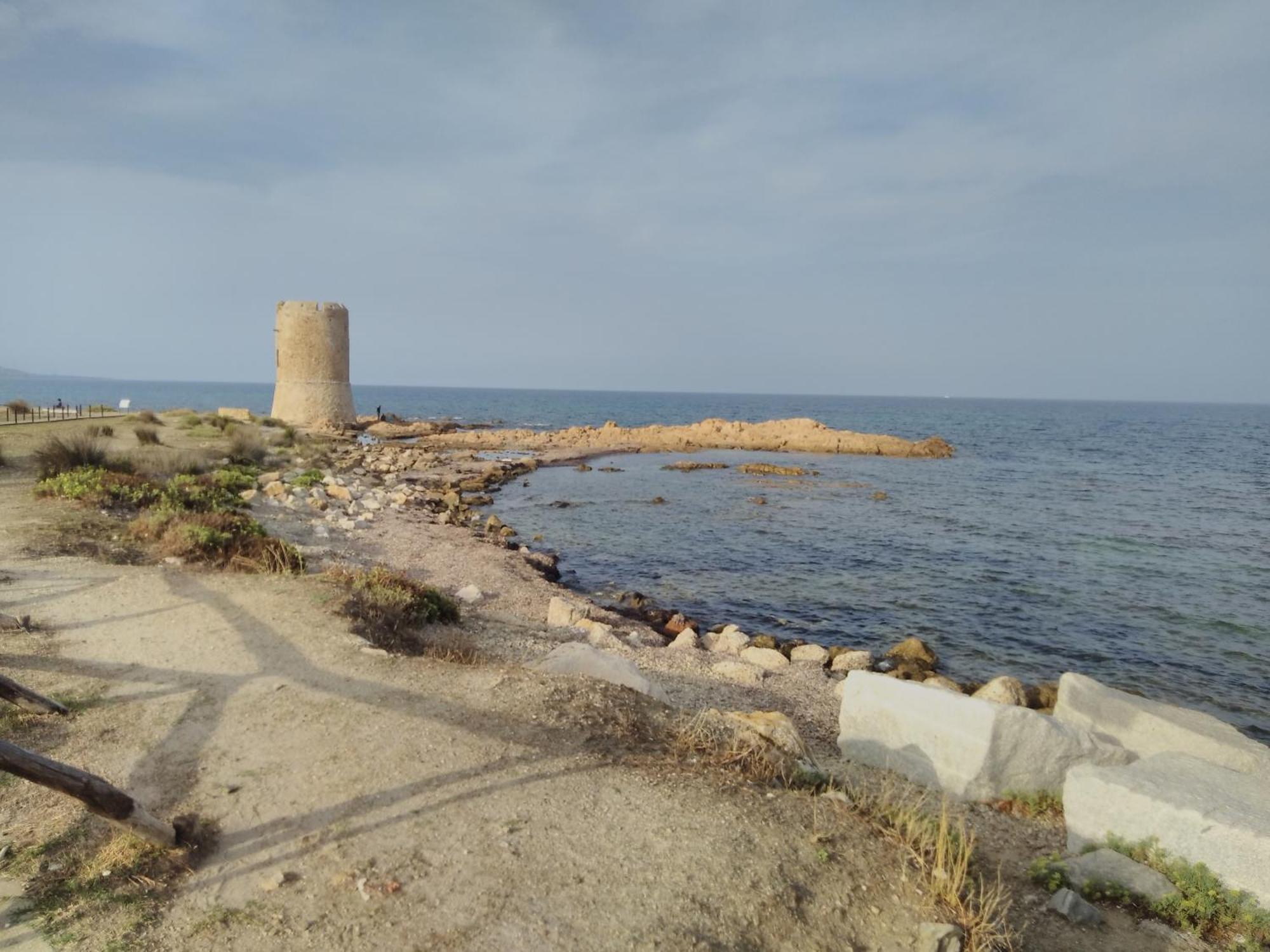 Sulla Spiaggia Ла-Калетта Екстер'єр фото